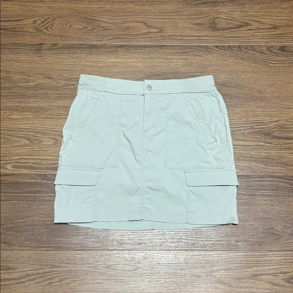 Athleta Light Gray Skirt
